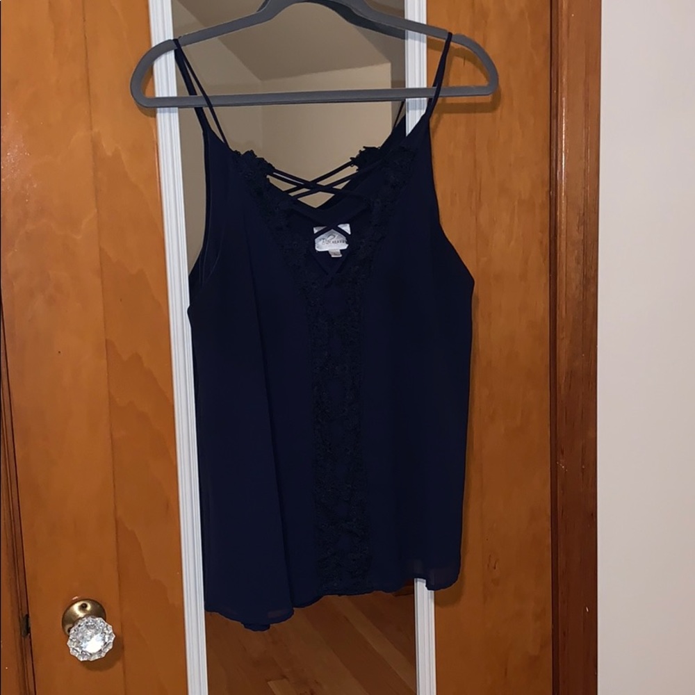 Lauriebelles Laced Top